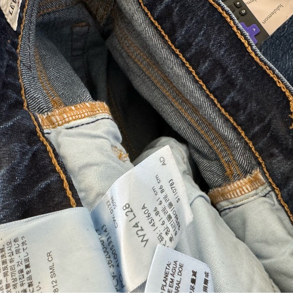 Levi’s 501 jeans size 24 - Picture 2 of 4